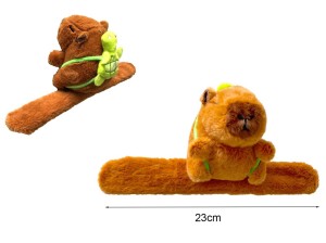 Maskotka kapibara na ręke z plecakiem 22cm - MAS50 