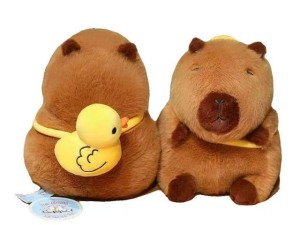 Maskotka kapibara z kaczką 25cm  - MAS75
