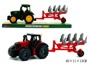 Traktor z maszyną pług - TRA58  
